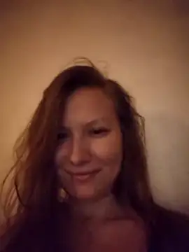 Snapshot of August_Shine chatting on March 30, 2026, 7:15 pm August Shine online show from March 30, 2026, 7:15 pm