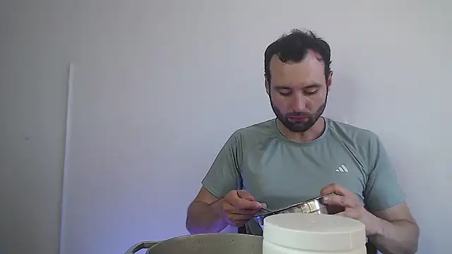 CarterHott online show from April 28, 2026, 8:03 pm