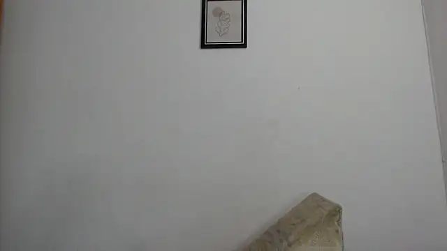 Charlotte Melody online show from April 15, 2026, 11:39 am