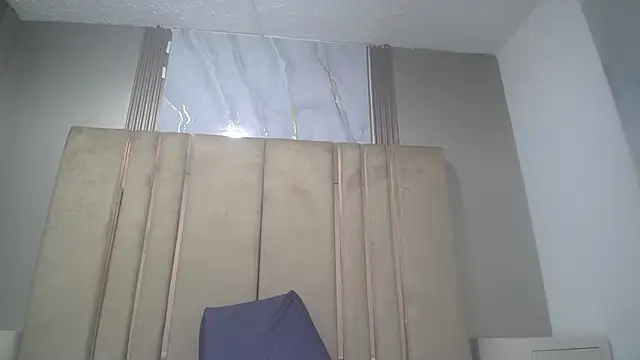 vanessarodriguez69 online show from May 27, 2026, 2:41 am