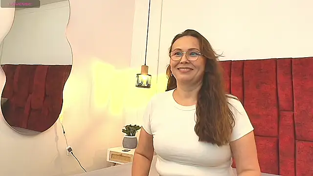  Monaliza  online show from July 6, 2026, 12:24 pm