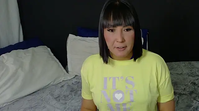 Valeriaa cruz online show from March 13, 2026, 12:34 pm