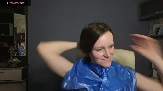 Tender Swan online show from April 8, 2026, 11:05 pm