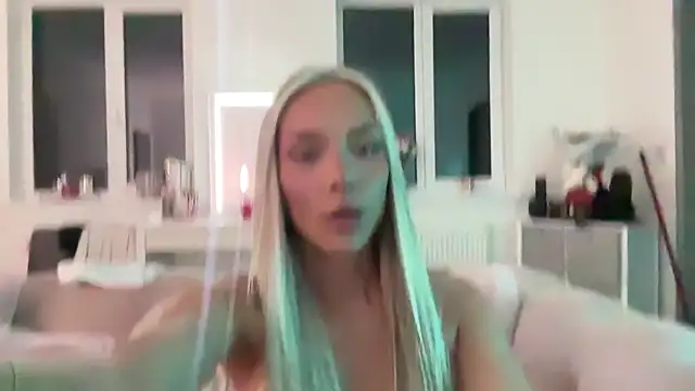 Naughtyblondex online show from May 14, 2026, 10:38 pm