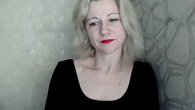 Snapshot of Katerina-Kissa chatting on February 28, 2026, 7:48 pm Katerina-Kissa online show from February 28, 2026, 7:48 pm