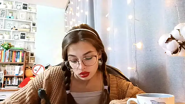 JInaMillsap online show from February 28, 2026, 7:37 pm