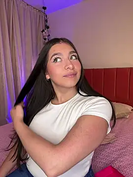 Caandace online show from March 30, 2026, 7:04 pm