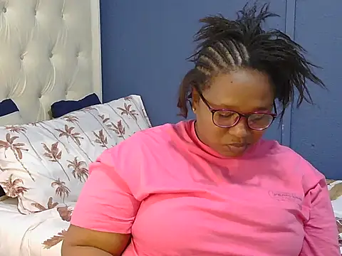 Cuddle Zee online show from May 11, 2026, 2:34 pm