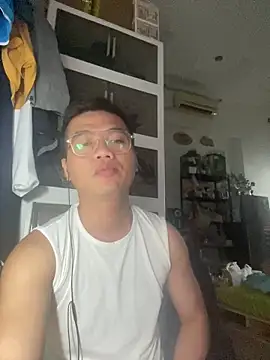 Gockhuatsg online show from May 21, 2026, 7:32 pm