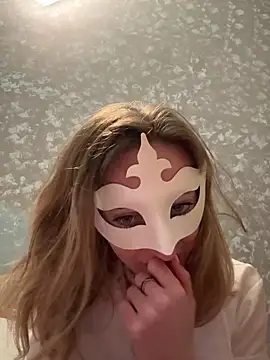 AdamoedEva online show from March 30, 2026, 8:32 pm