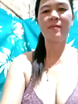 sweet lyn2025 online show from April 8, 2026, 12:32 am