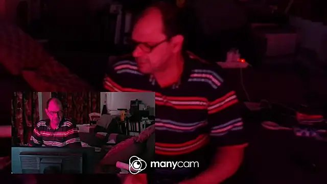 Snapshot of lovious69 chatting on April 7, 2026, 4:57 am lovious69 online show from April 7, 2026, 4:57 am