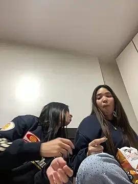 Genblan online show from March 3, 2026, 9:31 pm