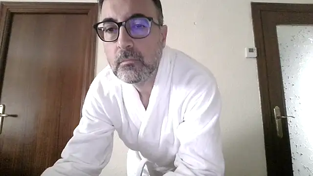 Herren2026 online show from March 2, 2026, 9:49 am