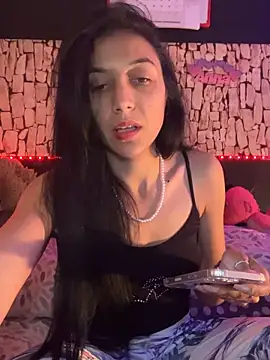 anamaria04 online show from May 15, 2026, 9:55 pm