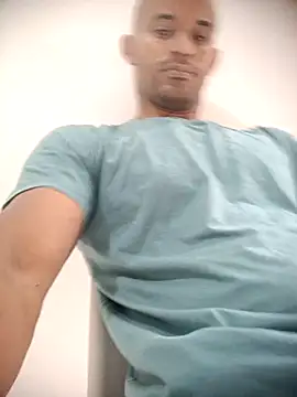 jovem30cm online show from March 1, 2026, 6:54 pm