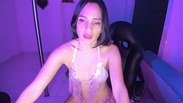 doll katiuska online show from June 14, 2026, 12:51 pm