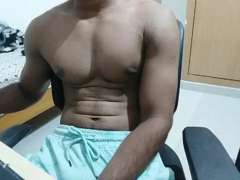 Snapshot of kratosTheHunk chatting on April 22, 2026, 10:39 am kratosTheHunk online show from April 22, 2026, 10:39 am