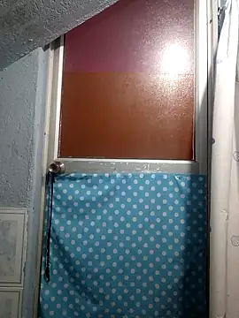 Babyfull lips online show from March 27, 2026, 12:16 pm