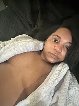 Snapshot of GoddessLiea chatting on March 3, 2026, 6:25 pm GoddessLiea online show from March 3, 2026, 6:25 pm