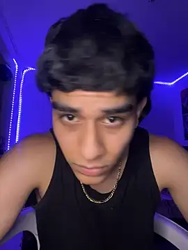 Snapshot of IronLatino chatting on March 3, 2026, 4:07 am IronLatino online show from March 3, 2026, 4:07 am