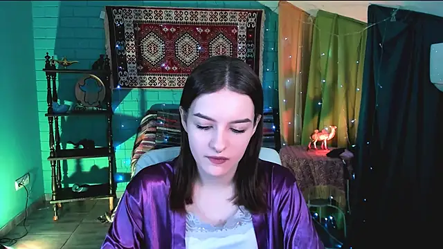 KellieBanshe online show from April 9, 2026, 4:23 am