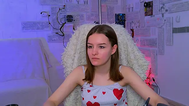 Snapshot of KellieBanshe chatting on June 19, 2026, 4:39 am KellieBanshe online show from June 19, 2026, 4:39 am