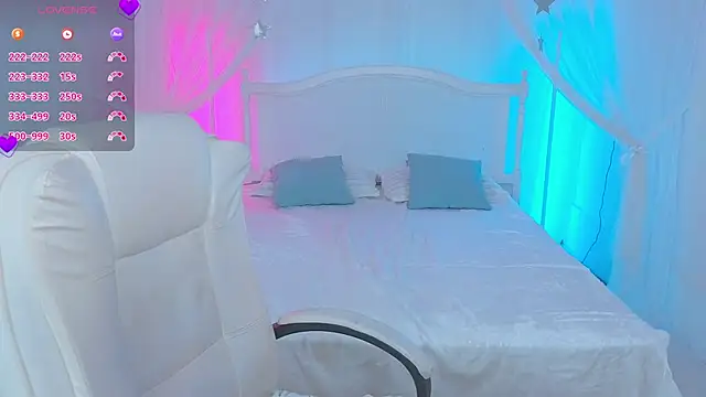 Snapshot of Mary_Blu chatting on February 10, 2026, 10:30 am Mary Blu online show from February 10, 2026, 10:30 am