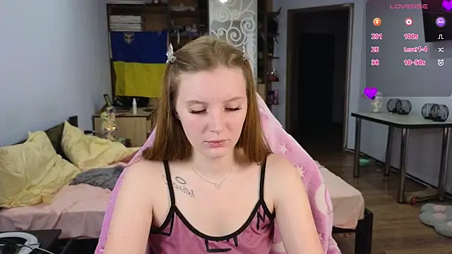 Snapshot of Mary_Blu chatting on March 2, 2026, 3:41 am Mary Blu online show from March 2, 2026, 3:41 am