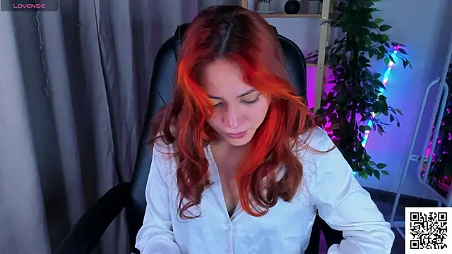 Alishha Sky online show from April 20, 2026, 12:24 am