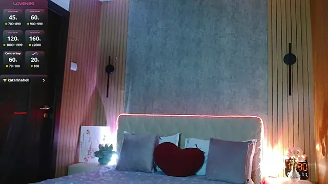 KatarinaHeaven online show from May 10, 2026, 9:31 pm