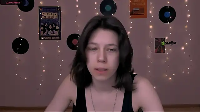 aria wild  online show from March 19, 2026, 9:57 am