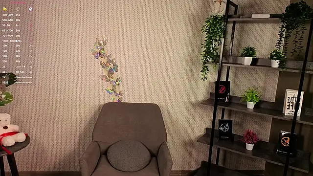 SuzySult online show from April 15, 2026, 1:12 am