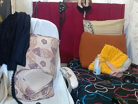 Nastyviola27 online show from June 25, 2026, 5:12 am