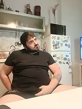 Snapshot of bear_skinny chatting on July 11, 2026, 10:22 pm bear skinny online show from July 11, 2026, 10:22 pm