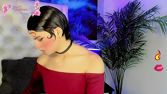 Valentiina Foxx online show from July 17, 2026, 10:11 am