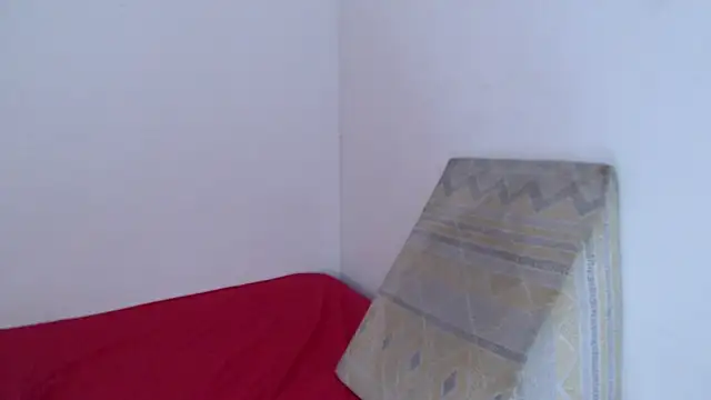 Scarlett Cherry  online show from April 11, 2026, 6:01 pm