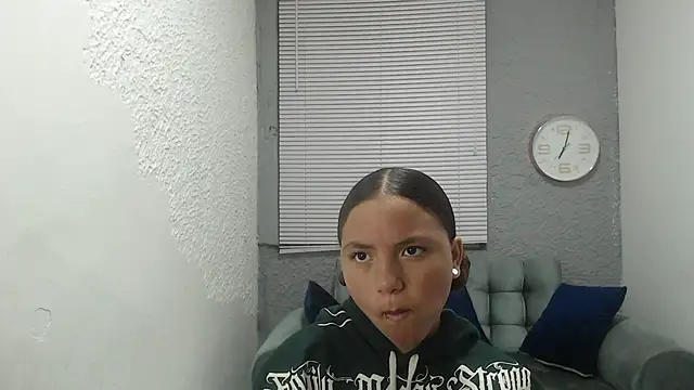 kimmyfuckass online show from March 18, 2026, 12:19 pm