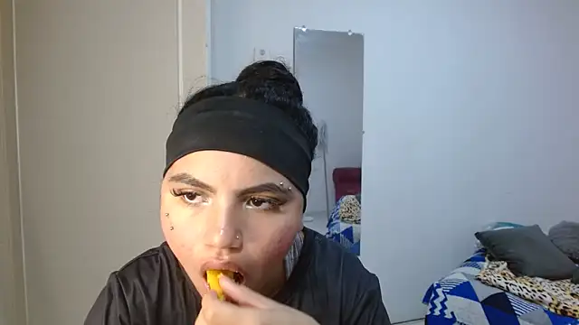 kimmyfuckass online show from May 28, 2026, 12:30 am