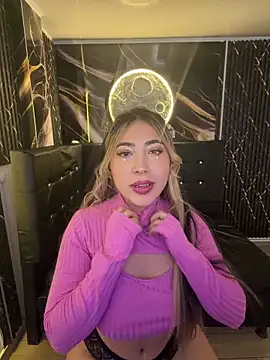 ManuelaVeeleez online show from April 3, 2026, 4:16 pm