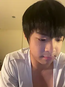 ovo0810 online show from May 9, 2026, 3:28 pm