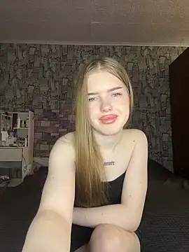 KayShaw online show from April 3, 2026, 5:05 am