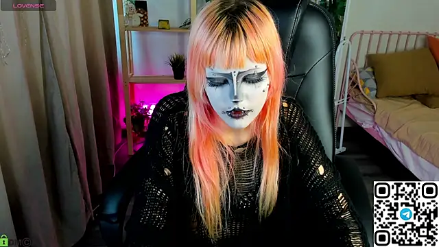 Necucuby online show from May 18, 2026, 8:09 am