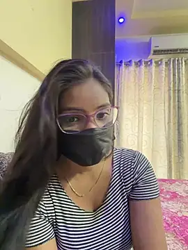 nikki catz online show from April 9, 2026, 2:33 am