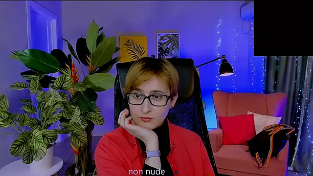 LixeLuna online show from March 24, 2026, 6:29 am