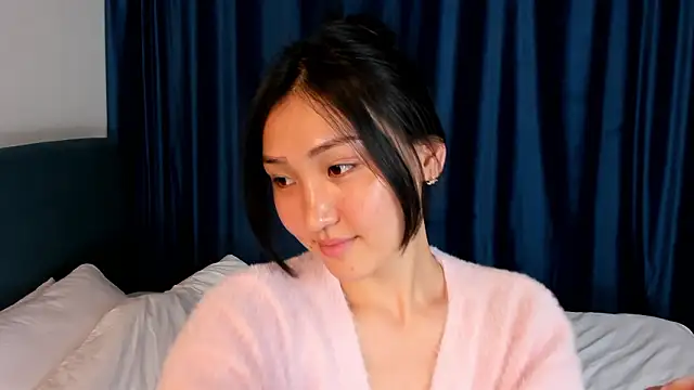 VesperCrown online show from March 14, 2026, 10:37 pm