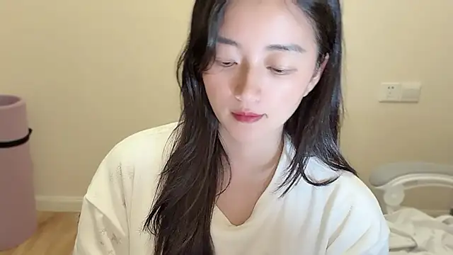 jinxiyao01 online show from June 10, 2026, 2:27 pm