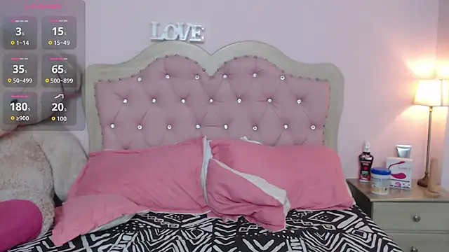 skinny hailey online show from April 8, 2026, 11:32 am