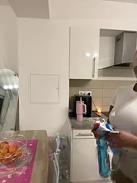 natachabaddie97 online show from March 3, 2026, 10:59 pm