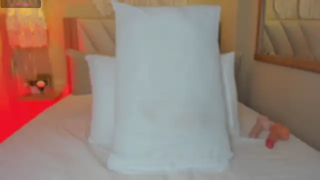 AitanaNoa online show from June 4, 2026, 8:15 pm